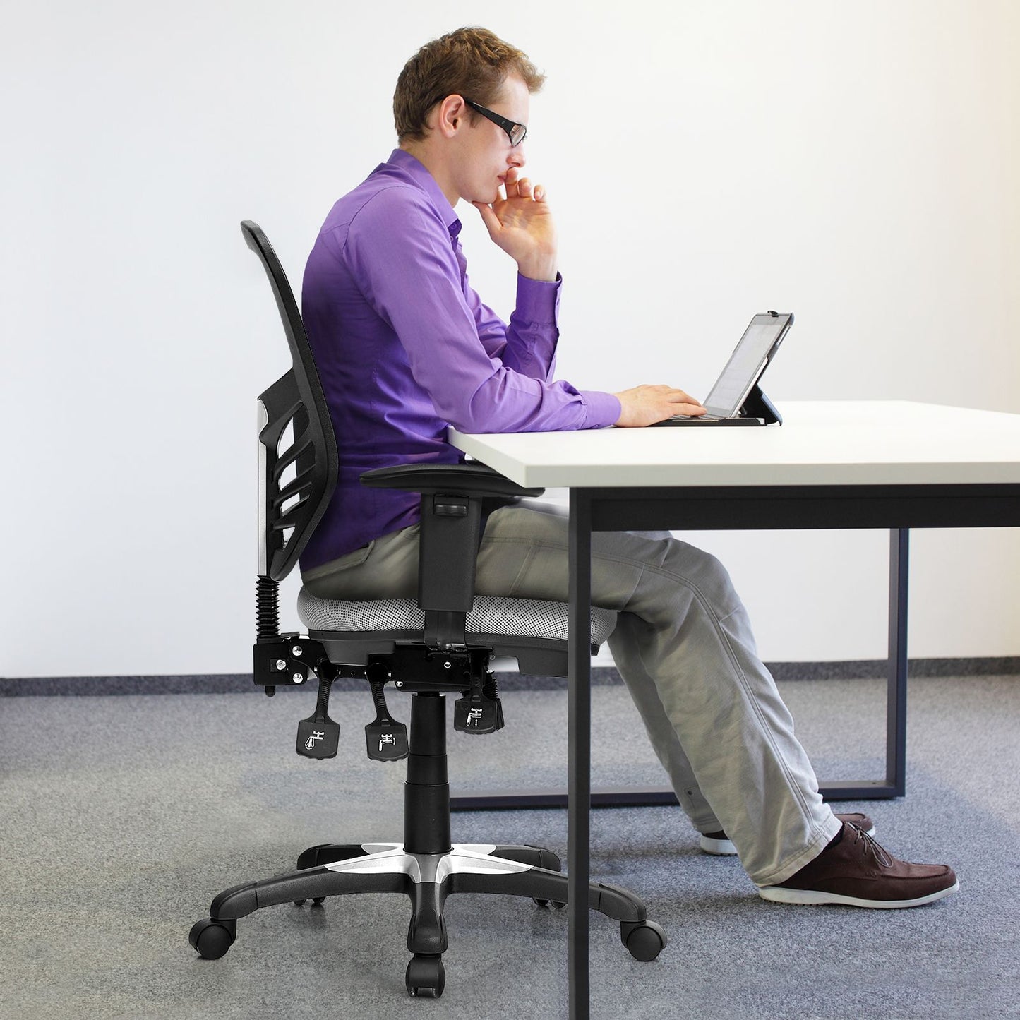 Ergonomic Reclining Mesh Office Chair with 3-Paddle Control