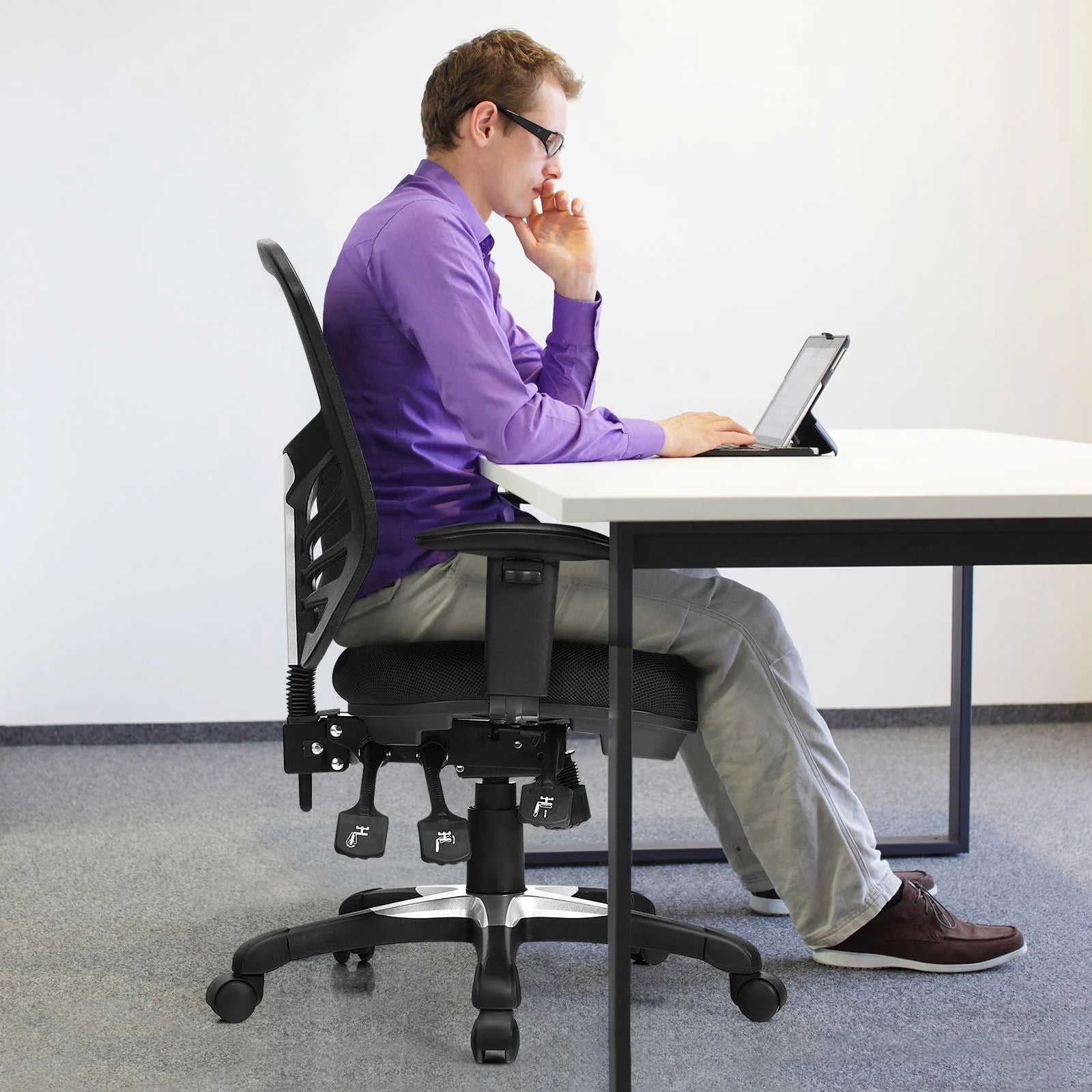 Ergonomic Reclining Mesh Office Chair with 3-Paddle Control